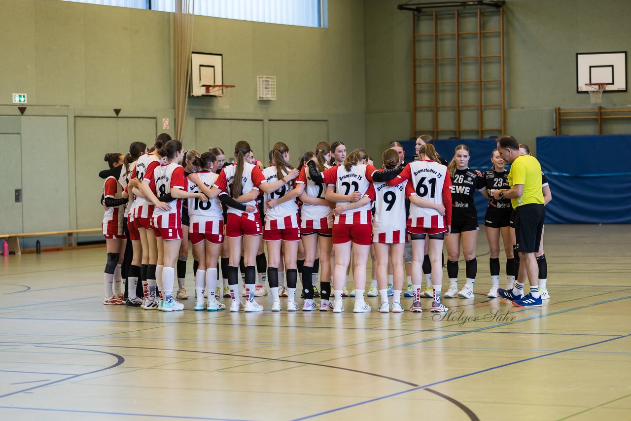 Bild 326 - wBJ SV Henstedt Ulzburg - Bramstedter TS : Ergebnis: 27:15